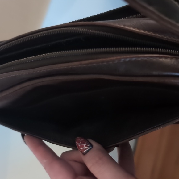 Vintage Crossbody Brown - Picture 7 of 9